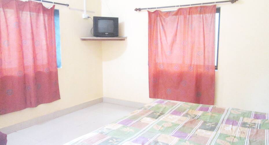 Pravasi Guest House, Diveagar 1